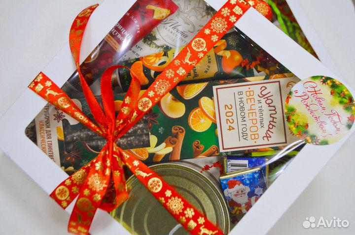 Новогодние подарки на заказ и в наличии