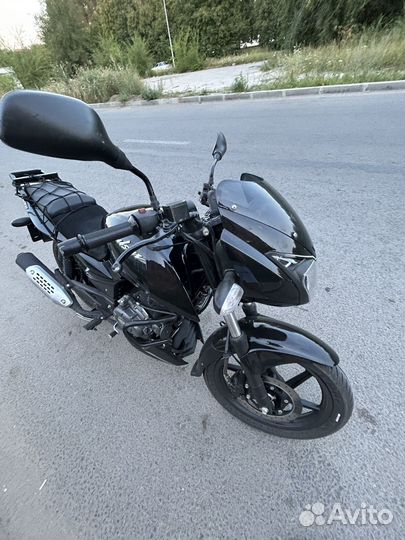 Bajaj pulsar 180