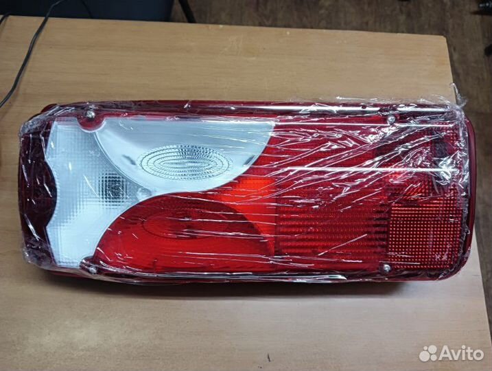 Фонарь заднего света правый Man Tgl Tgm Tga Tgs