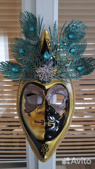 Венецианская маска