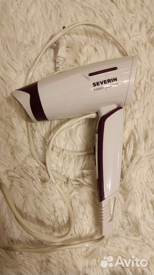 Маленький дорожный фен Severin в чехле, 1200W