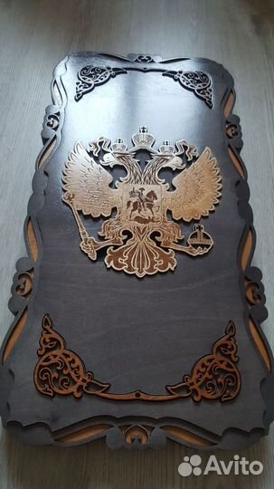 Нарды больше со стеклом на игровом поле