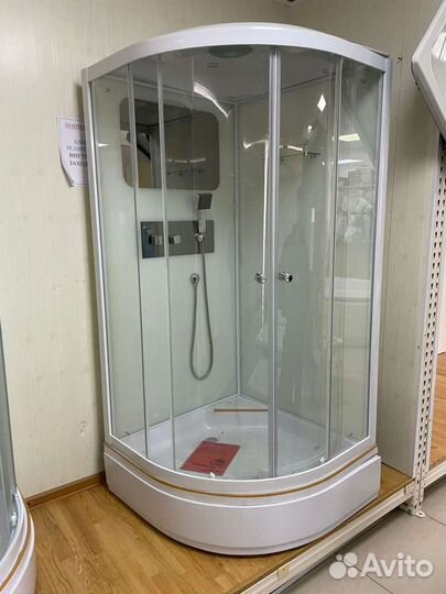 Установка душевых кабин