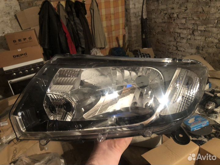 Logan/sandero 13- фара левая