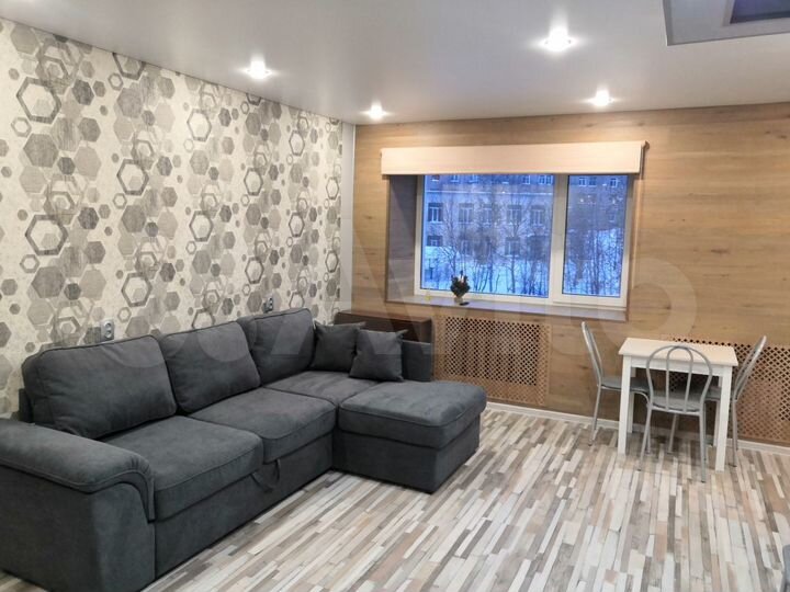 2-к. квартира, 55 м², 3/5 эт.