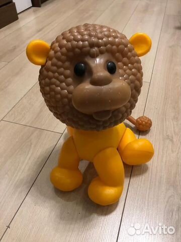 Лев пластмассовый игрушка СССР