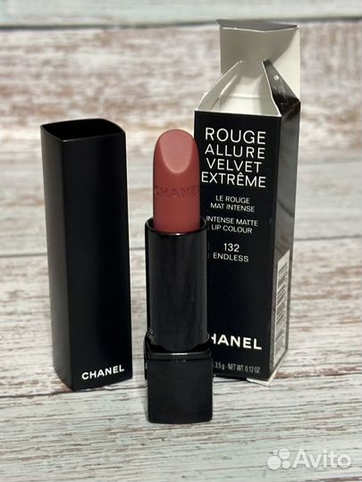 Chanel rouge allure velvet extrême помада 132