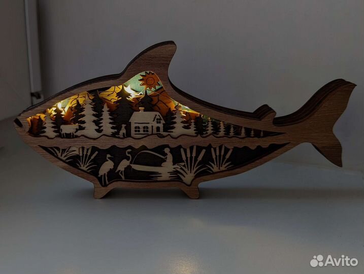 Деревянная рыбка с подсветкой