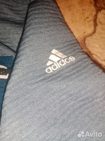 Спортивная кофта adidas с капюшоном