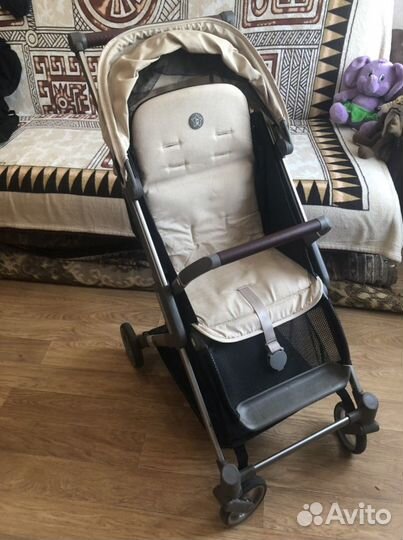 Коляска прогулочная Be2Me «S202» бежевая