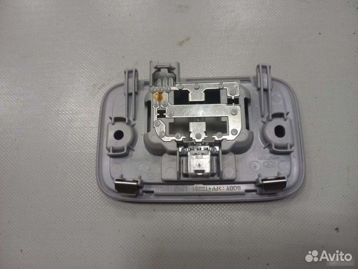 Плафон освещения салона задний Hyundai Solaris