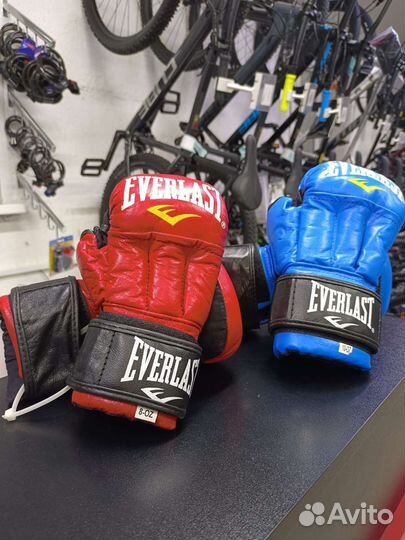 Перчатки для рукопашного боя (кожа)