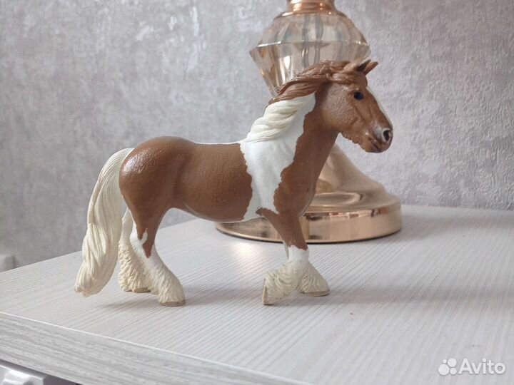 Фигурка лошади шляйх 2014г оригинал