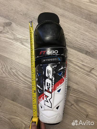 Хоккейные щитки CCM Jetspeed FT 680 (Sr 14)