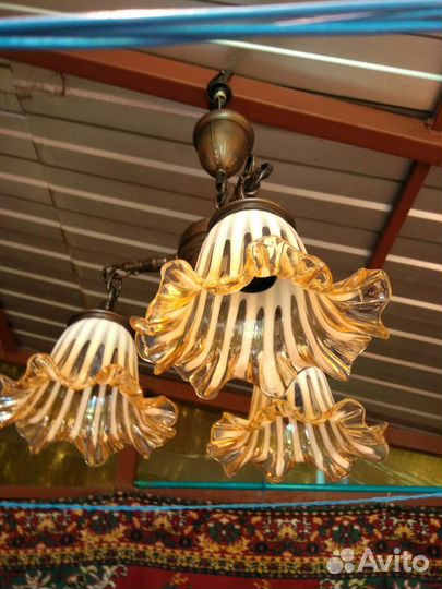Люстра потолочная трех рожковая бу СССР