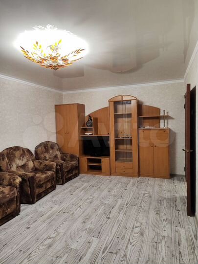 2-к. квартира, 55 м², 2/5 эт.