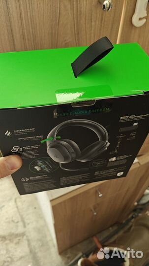 Новые, запечатанные Razer Barracuda X