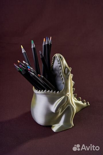 Подставка для карандашей дракон
