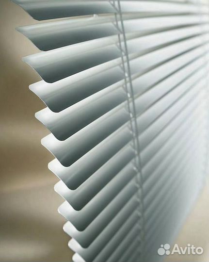 Жалюзи горизонтальные алюминиевые