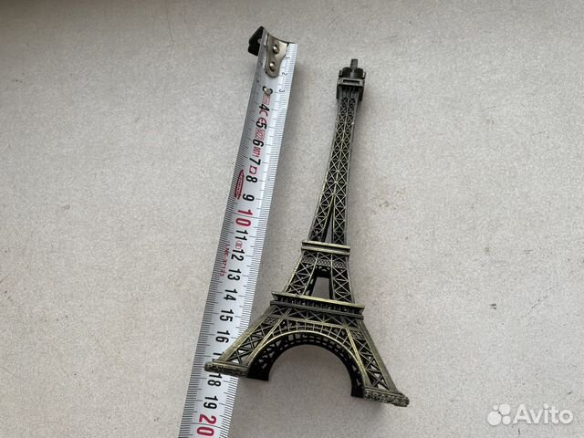 Эйфелева башня франция