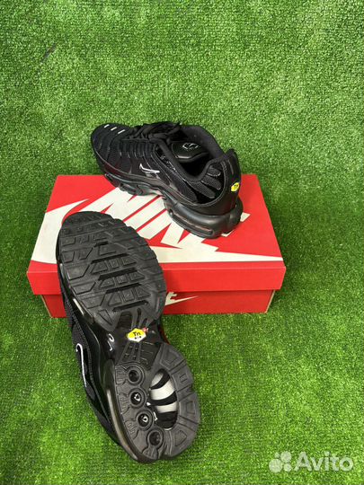 Nike Air max tn plus black