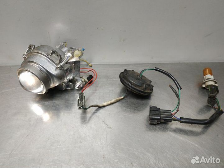 Линза для фары Infiniti Fx35 S50 VQ35DE 2006