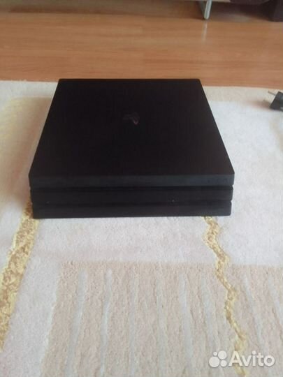 Sony PlayStation 4 PRO 1tb