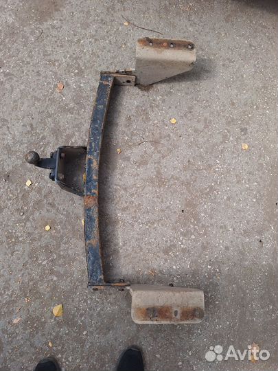 Фаркоп на тайота RAV 4 бу