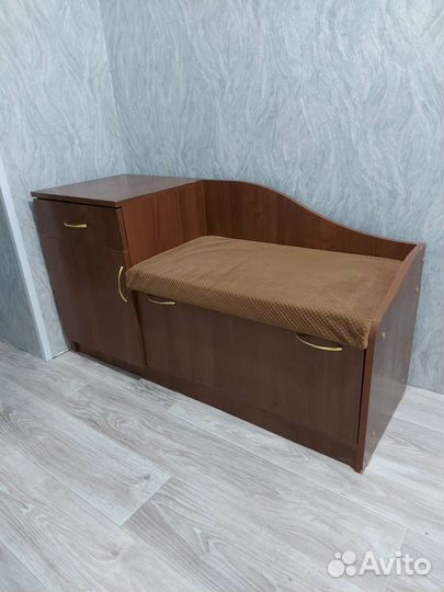 Тумба в прихожую
