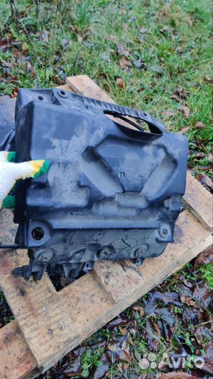 Крышка воздушного фильтра mazda rx-8