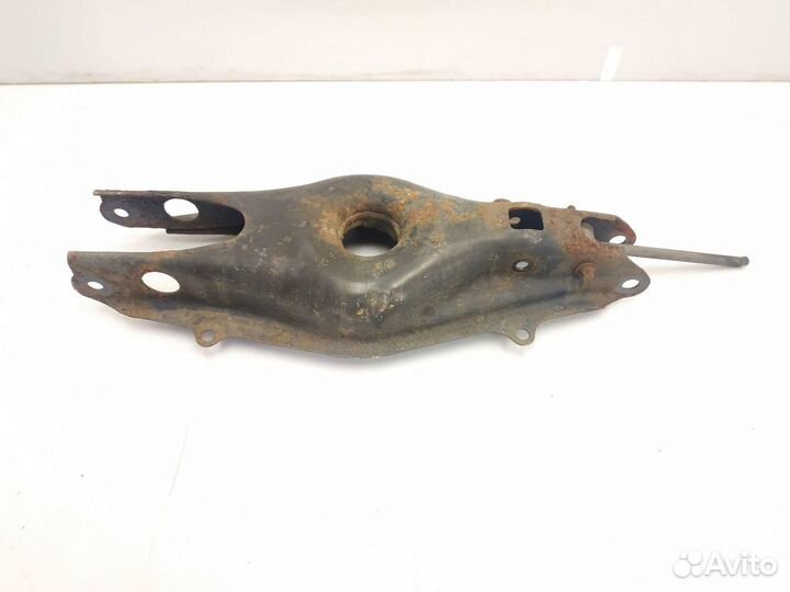 Рычаг задний Mercedes-Benz E-Класс A2043520402