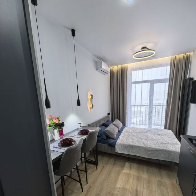 Апартаменты-студия, 17,5 м², 15/18 эт.