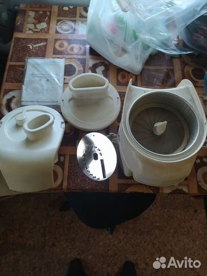 Соковыжималка электрическая