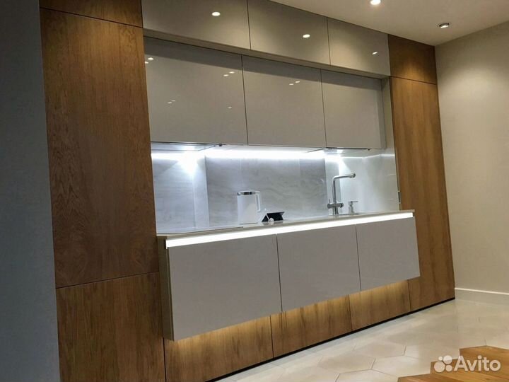 Прямой кухонный гарнитур современный