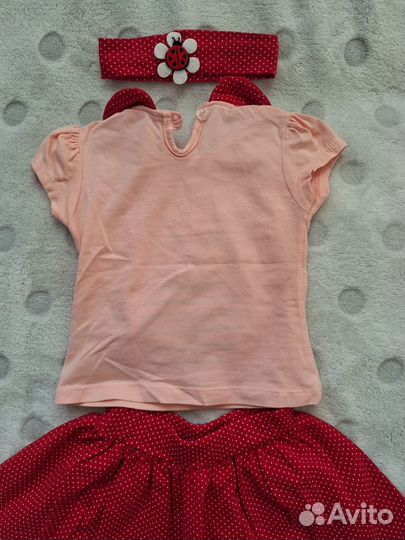 Костюмчик с юбочкой на девочку