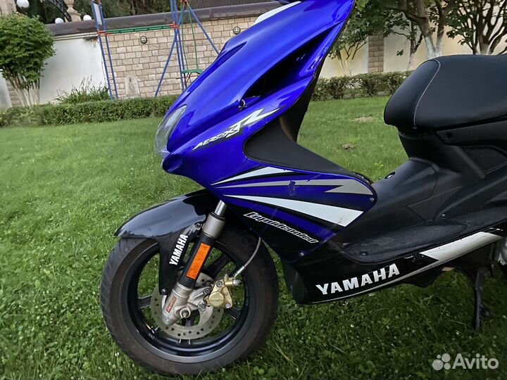 Скутер Yamaha YQ50 / YQ50L
