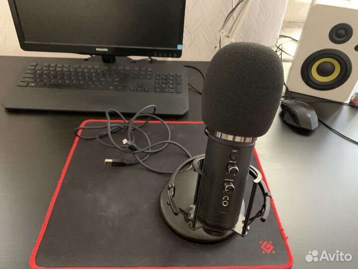 Конденсаторный микрофон Trust GXT 256 exxo