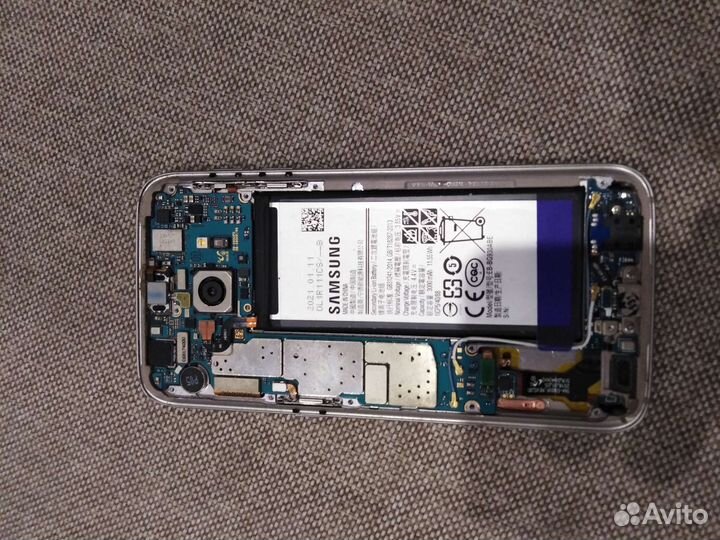 Телефон Samsung s7 разбор