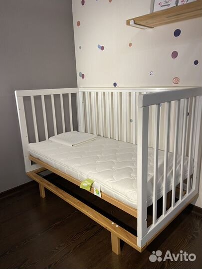 Кроватка Happy Baby Mirra