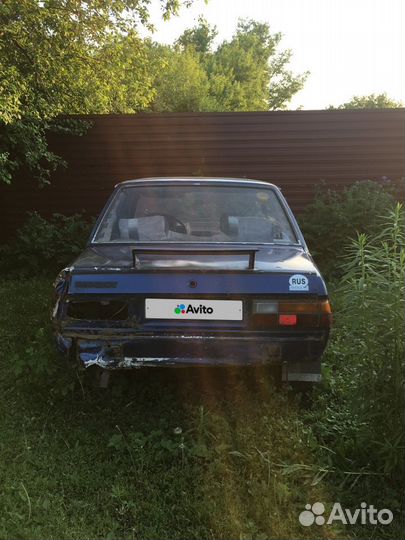 Peugeot 305 1.9 МТ, 1986, битый, 500 000 км