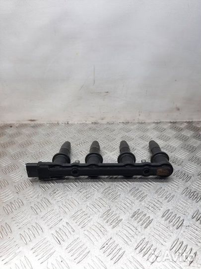 Катушка зажигания Opel Astra H 1.6 Z16XER 2008