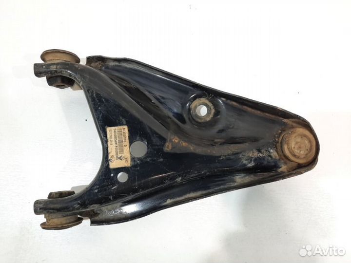 Рычаг передний правый Renault Sandero 2 2013