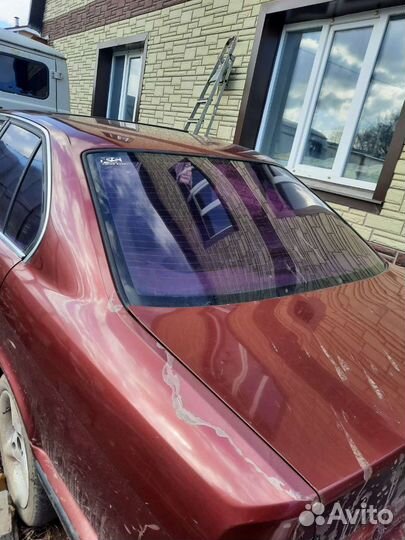 Стёкла дверей BMW E34