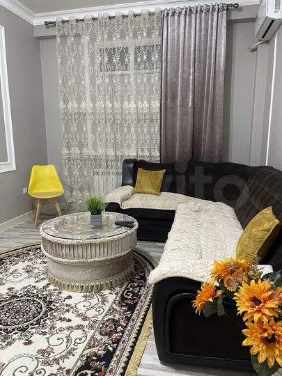 2-к. квартира, 80 м², 2/9 эт.