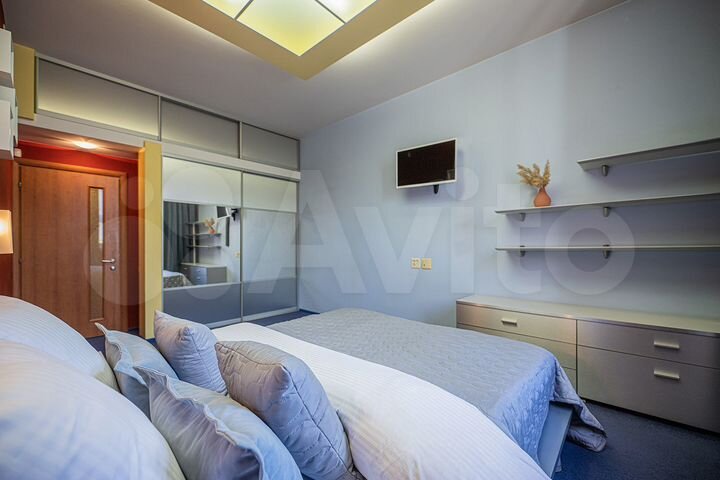 2-к. квартира, 64 м², 2/5 эт.