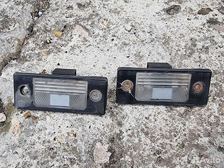 Фонарь подсветки номера Vag