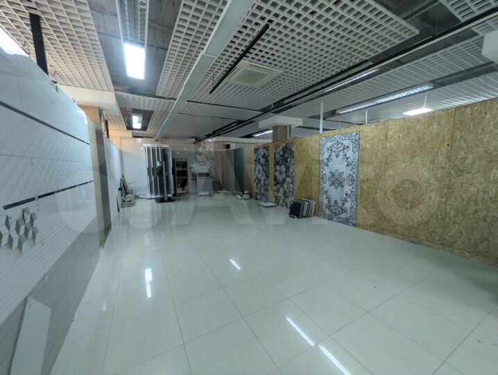 Торговая площадь, 65 м²