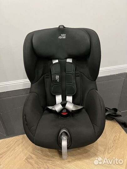 Автокресло 1/2 Britax Roemer Trifix i size