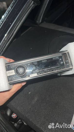 Магнитола Aura