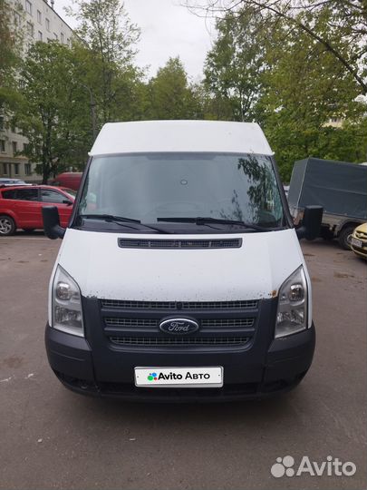 Ford Transit цельнометаллический, 2012